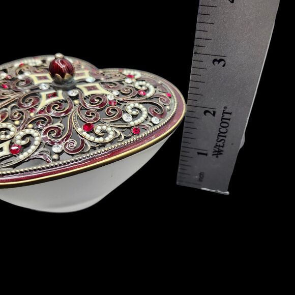 Patchi Trinket Candy Dish Heart Shaped Intricate Filigree Red White Jewels - Picture 9 of 9